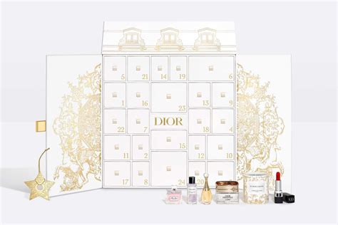 dior カレンダー 2020|le 30 montaigne dior.